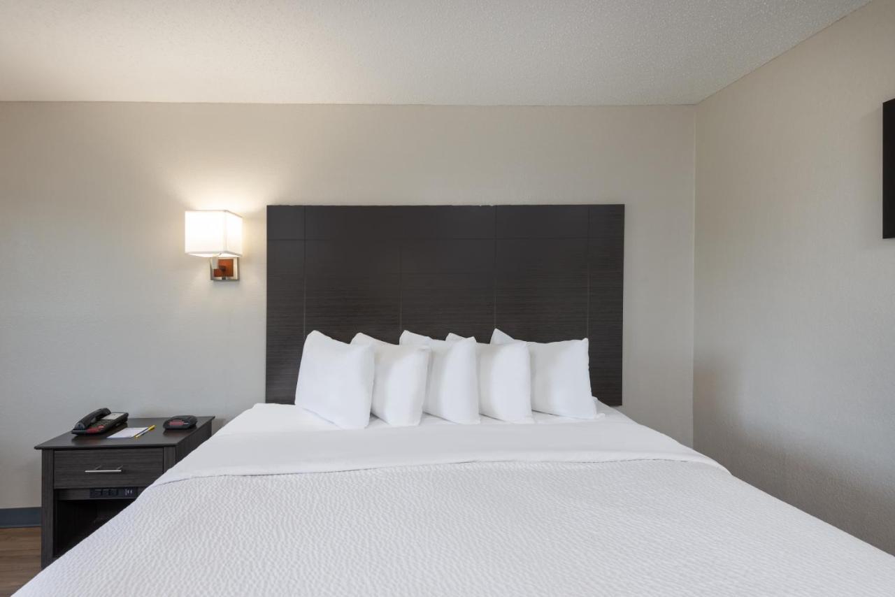 Days Inn By Wyndham Somerset Pa I-70 I-76 Buitenkant foto