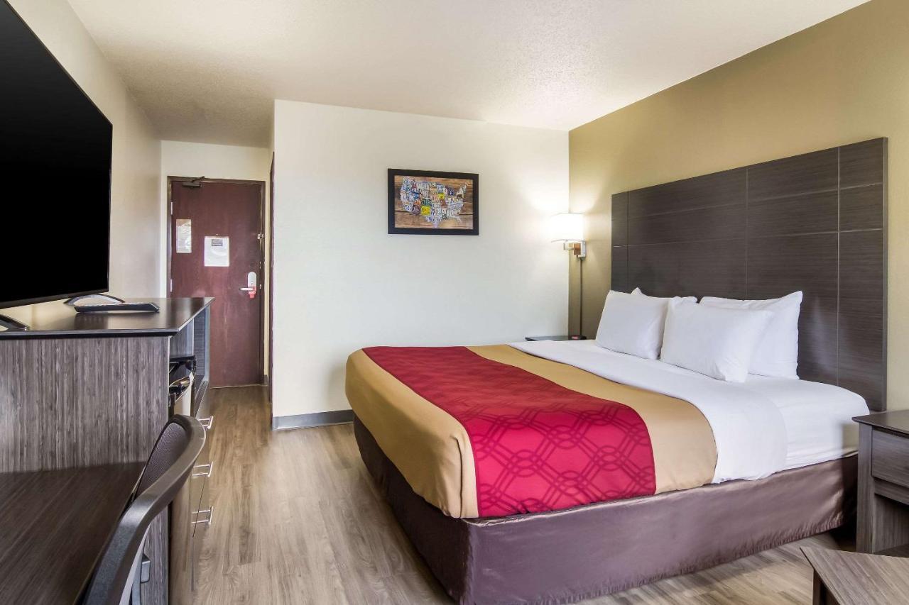 Days Inn By Wyndham Somerset Pa I-70 I-76 Buitenkant foto